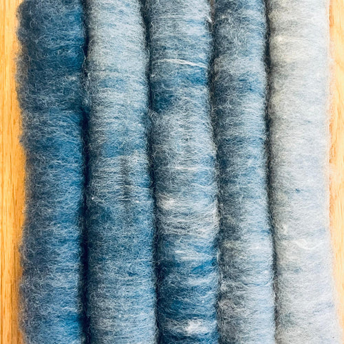 Rolags Variation en bleu majeur